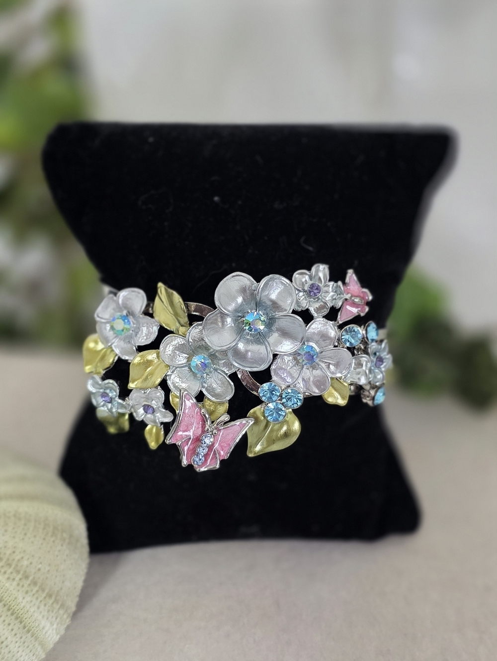 Vintage Silver Enamel Floral with Flutter Butterfly Clamper Hinge Bracelet